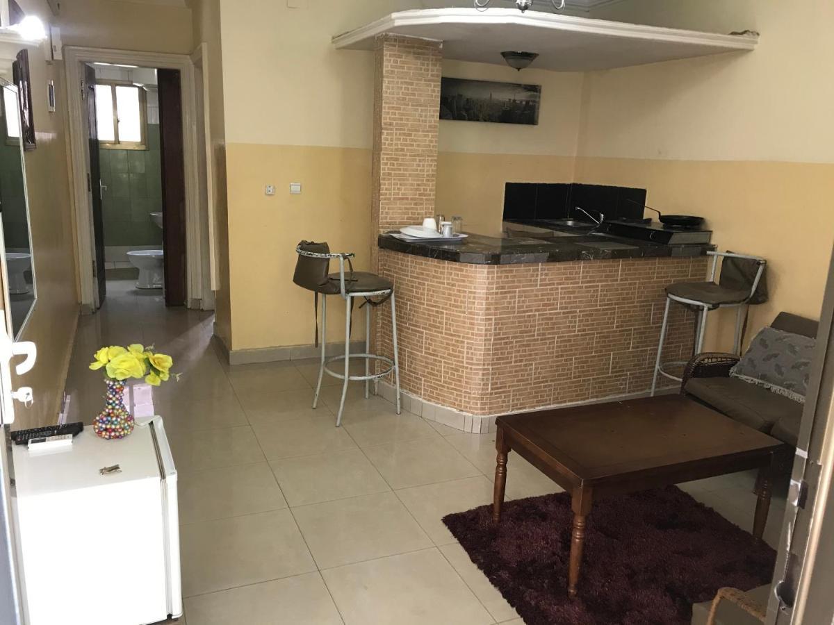 Appartements Chez Leo Brazzaville Exterior photo