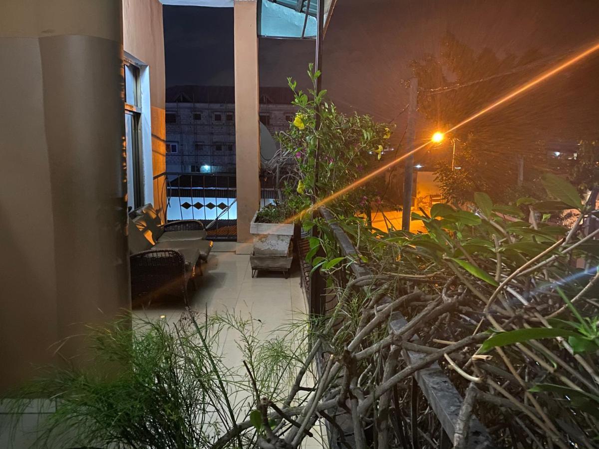 Appartements Chez Leo Brazzaville Exterior photo